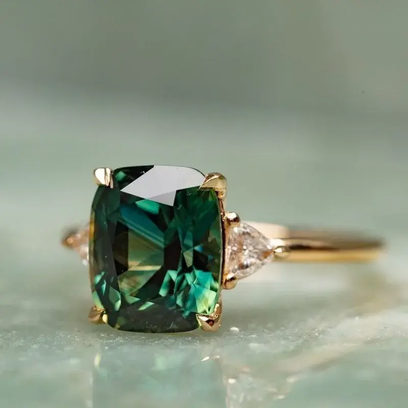 Green Square Ring Size 6 - FY0270